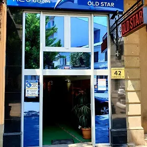 מלון Old Star, באטומי
